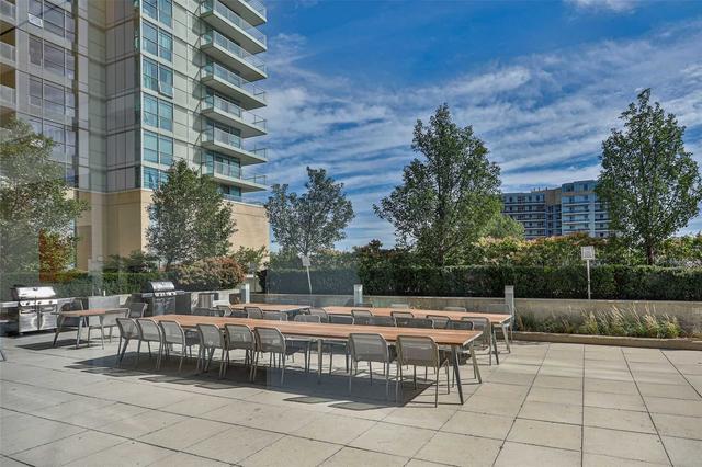 1806 - 19 Singer Crt, Condo with 1 bedrooms, 1 bathrooms and 0 parking in Toronto ON | Image 13