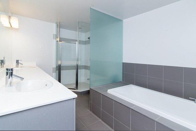 Lph503 - 5168 Yonge St, Condo with 2 bedrooms, 3 bathrooms and 1 parking in Toronto ON | Image 6