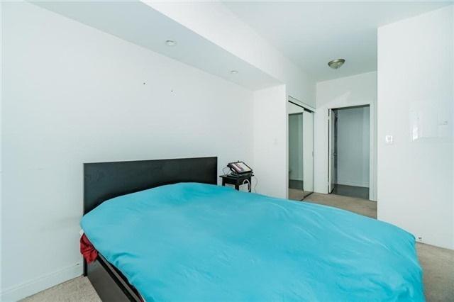 4402 - 50 Absolute Ave, Condo with 1 bedrooms, 1 bathrooms and null parking in Mississauga ON | Image 3