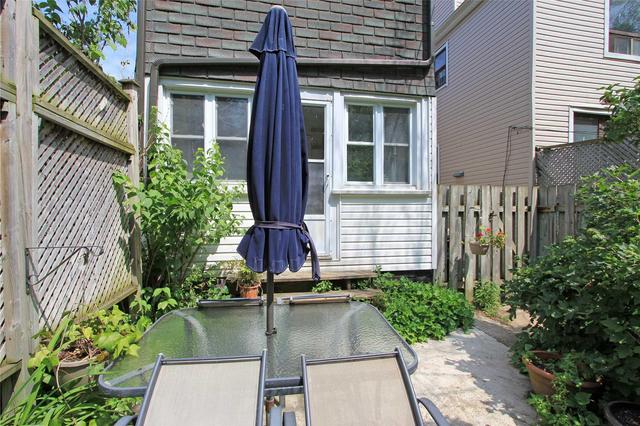 79 Torrens Ave, House detached with 3 bedrooms, 2 bathrooms and 1 parking in Toronto ON | Image 17