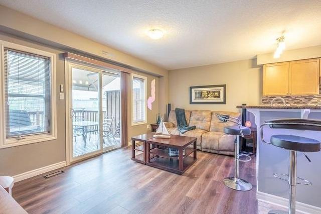 5 - 535 Margaret St, Townhouse with 3 bedrooms, 2 bathrooms and 2 parking in Cambridge ON | Image 3
