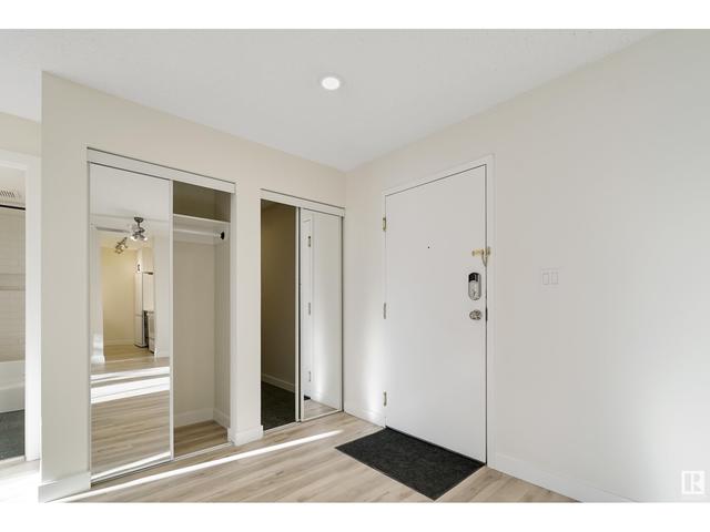231 - 2520 50 St Nw, Condo with 2 bedrooms, 1 bathrooms and 1 parking in Edmonton AB | Image 10