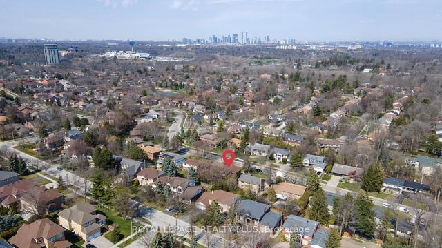 2482 Robin Dr, House detached with 4 bedrooms, 4 bathrooms and 6 parking in Mississauga ON | Image 31