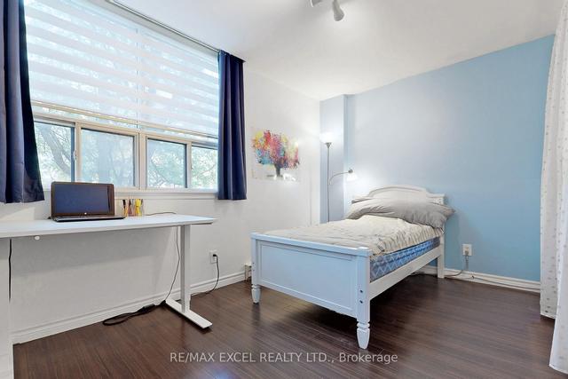 1a - 150 Beverley St, Condo with 2 bedrooms, 1 bathrooms and 1 parking in Toronto ON | Image 9