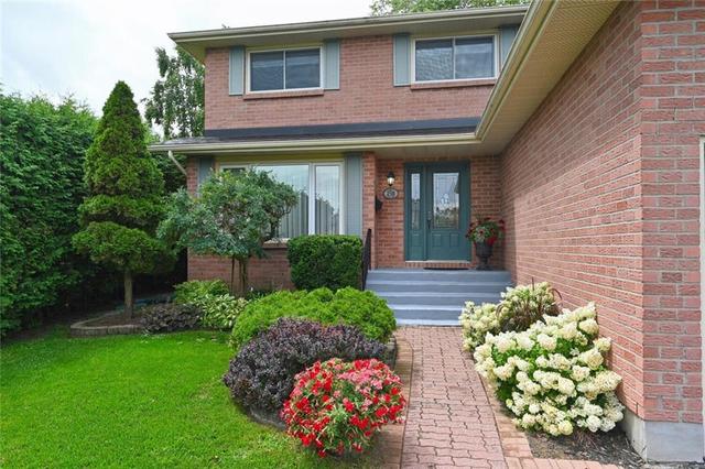 218 Colonel Douglas Crescent, House detached with 4 bedrooms, 3 bathrooms and 4 parking in Brockville ON | Image 2