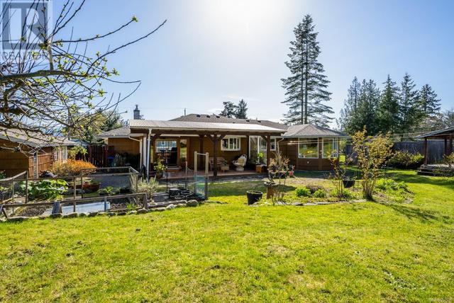 1760 Robb Ave, House detached with 3 bedrooms, 2 bathrooms and 4 parking in Comox BC | Image 29
