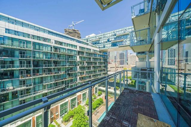 823 - 39 Queens Quay St E, Condo with 1 bedrooms, 1 bathrooms and 1 parking in Toronto ON | Image 19