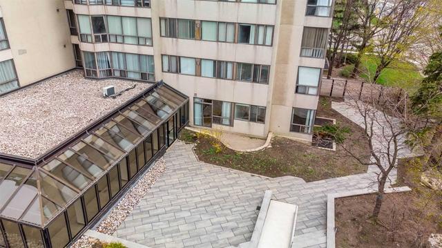 108 - 200 Robert Speck Pkwy, Condo with 2 bedrooms, 2 bathrooms and 1 parking in Mississauga ON | Image 30