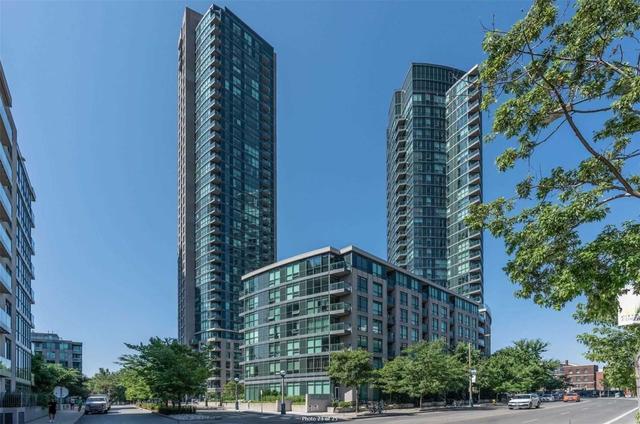 2503 - 219 Fort York Blvd, Condo with 2 bedrooms, 2 bathrooms and 1 parking in Toronto ON | Image 2