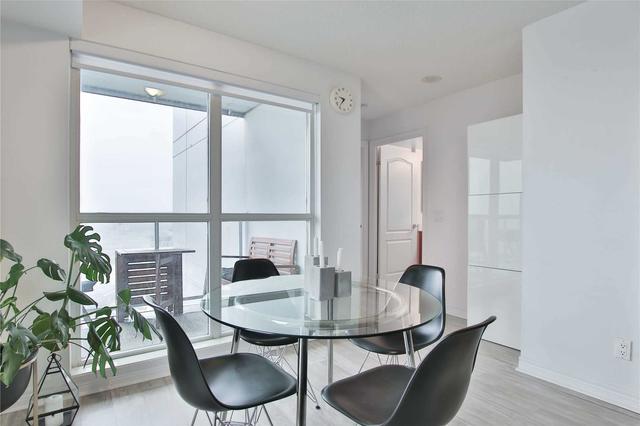 lph3501 - 70 Town Centre Crt, Condo with 1 bedrooms, 1 bathrooms and 1 parking in Toronto ON | Image 4