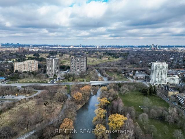 2001 - 1515 Lakeshore Rd E, Condo with 3 bedrooms, 2 bathrooms and 2 parking in Mississauga ON | Image 35