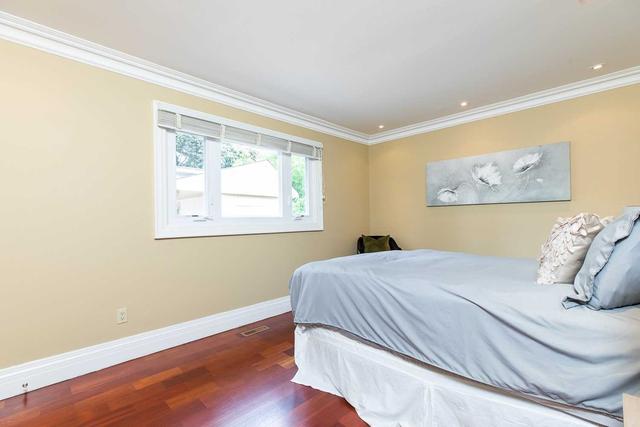 2039 St Andrews Pl, House detached with 5 bedrooms, 4 bathrooms and 8 parking in Mississauga ON | Image 8
