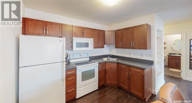 18 - 2060 Lorne Street, Condo with 1 bedrooms, 1 bathrooms and null parking in Regina SK | Image 2