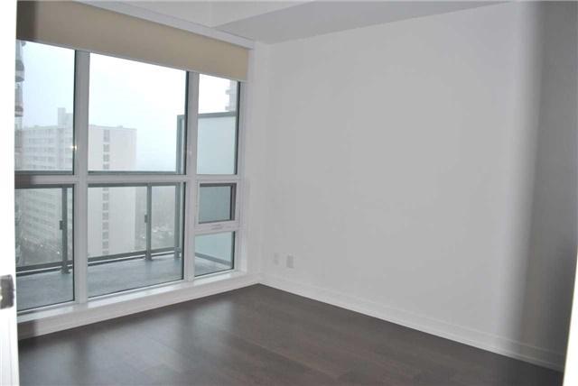809 - 89 Dunfield Ave S, Condo with 1 bedrooms, 1 bathrooms and 1 parking in Toronto ON | Image 3