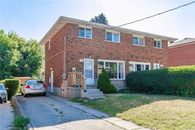 b - 162 Weber St N, House semidetached with 3 bedrooms, 2 bathrooms and 4 parking in Waterloo ON | Image 12