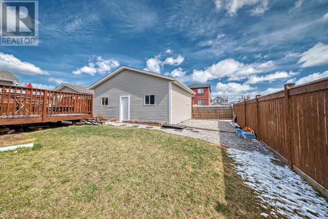 2442 Kingsland Road Se, House detached with 4 bedrooms, 3 bathrooms and 2 parking in Airdrie AB | Image 39