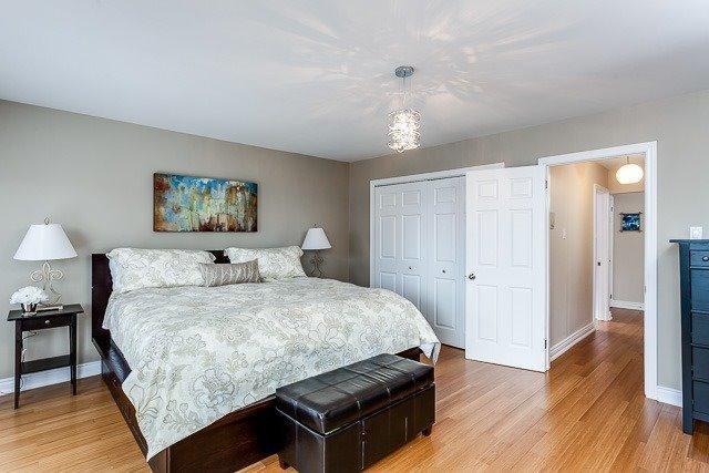 53 Tilden Cres, House detached with 3 bedrooms, 3 bathrooms and 4 parking in Toronto ON | Image 11