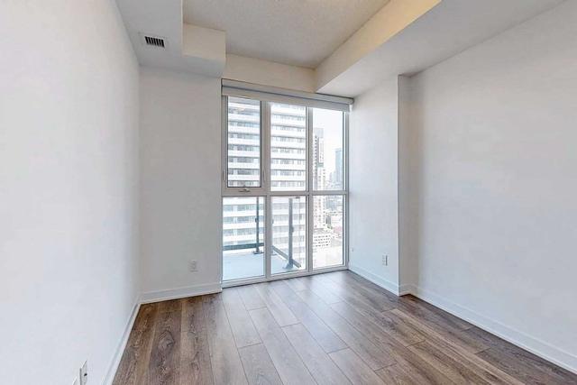 2006 - 87 Peter St, Condo with 1 bedrooms, 1 bathrooms and 0 parking in Toronto ON | Image 2