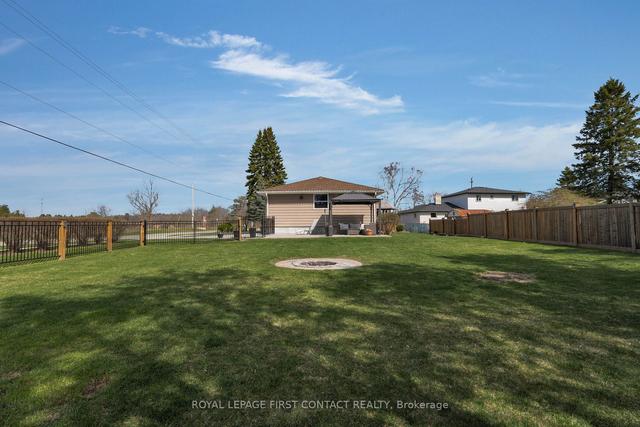 35 Park Ave, House detached with 3 bedrooms, 2 bathrooms and 5 parking in East Gwillimbury ON | Image 21