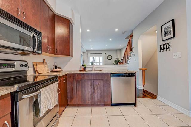 676 Rowley Common, House attached with 2 bedrooms, 2 bathrooms and 2 parking in Burlington ON | Image 37