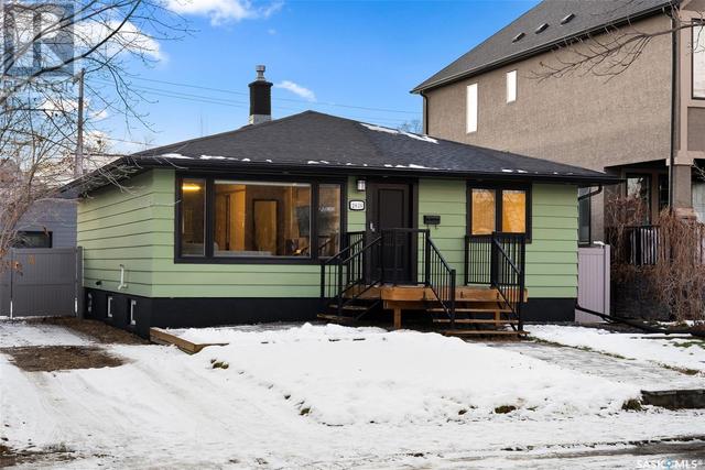 2626 Cameron Street, House detached with 3 bedrooms, 2 bathrooms and null parking in Regina SK | Image 1
