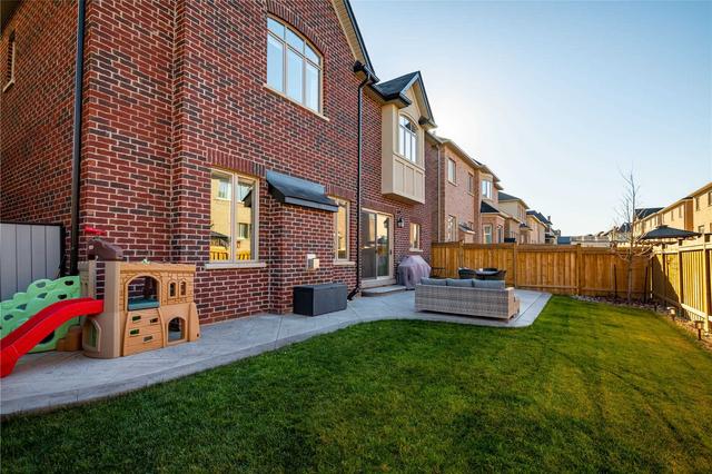 12 Venue Rd, House detached with 4 bedrooms, 5 bathrooms and 4 parking in Brampton ON | Image 23