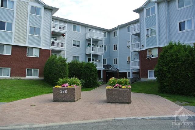 306 - 266 Lorry Greenberg Drive, Condo with 2 bedrooms, 1 bathrooms and 1 parking in Ottawa ON | Image 1