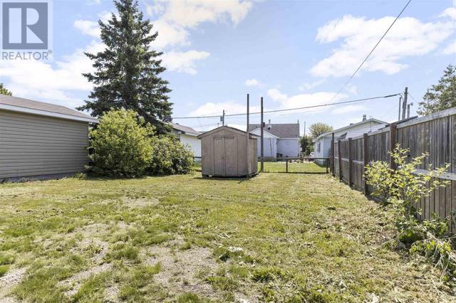 237 Selby Rd, House detached with 2 bedrooms, 1 bathrooms and null parking in Sault Ste. Marie ON | Image 19