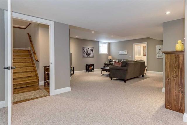 70 Landscape Dr, House attached with 2 bedrooms, 3 bathrooms and 6 parking in Oro Medonte ON | Image 11