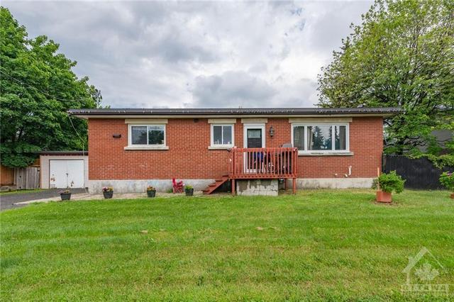 1935 Tenth Line Road, Home with 0 bedrooms, 0 bathrooms and 6 parking in Ottawa ON | Image 3