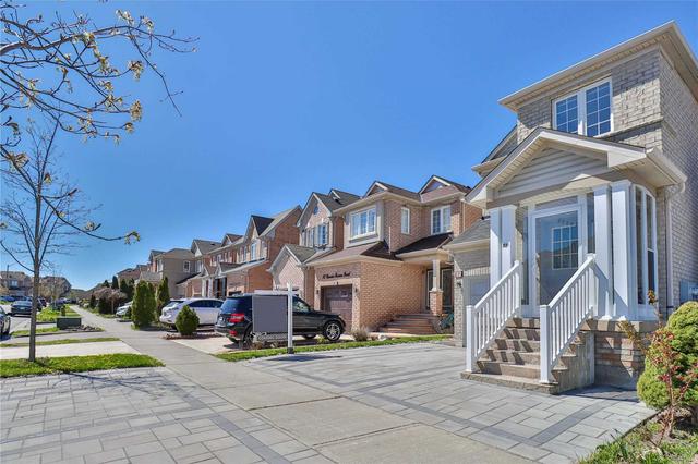 92 Charles Brown Rd, House detached with 4 bedrooms, 4 bathrooms and 3 parking in Markham ON | Image 34