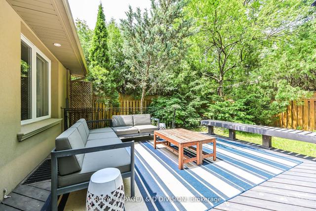 2 Blackdown Cres, House detached with 3 bedrooms, 3 bathrooms and 6 parking in Toronto ON | Image 27