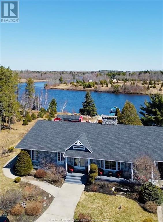 315 Rivière Du Portage Nord, House detached with 4 bedrooms, 3 bathrooms and null parking in Tracadie NB | Image 1