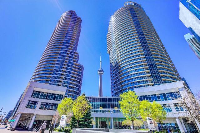 3507 - 208 Queens Quay W, Condo with 1 bedrooms, 1 bathrooms and 1 parking in Toronto ON | Image 8