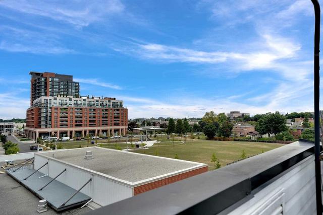 79 - 760 Lawrence Ave W, Townhouse with 2 bedrooms, 3 bathrooms and 1 parking in Toronto ON | Image 20