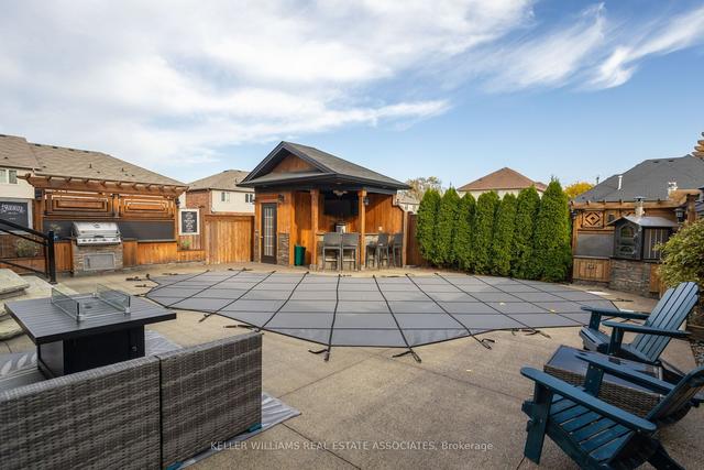 174 Escarpment Dr, House detached with 3 bedrooms, 4 bathrooms and 4 parking in Hamilton ON | Image 33
