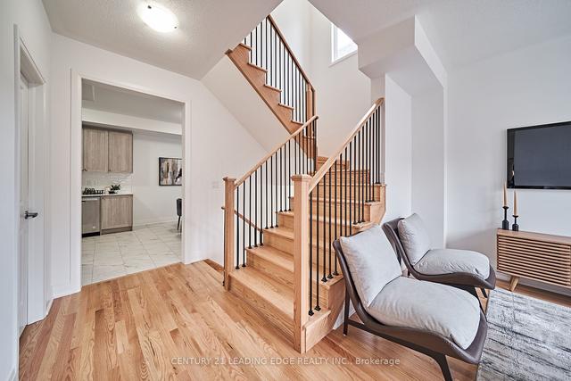 69 Waterside Way, House attached with 3 bedrooms, 3 bathrooms and 2 parking in Whitby ON | Image 8