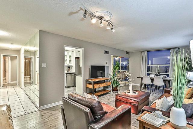 1002 - 30 Harding Blvd W, Condo with 2 bedrooms, 2 bathrooms and 2 parking in Richmond Hill ON | Image 38