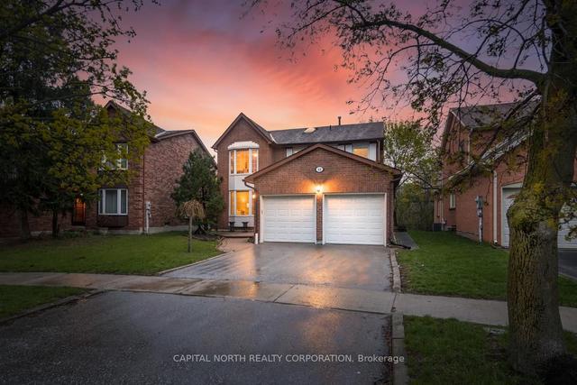 12 Oakmount Cres, House detached with 4 bedrooms, 3 bathrooms and 4 parking in Vaughan ON | Image 12