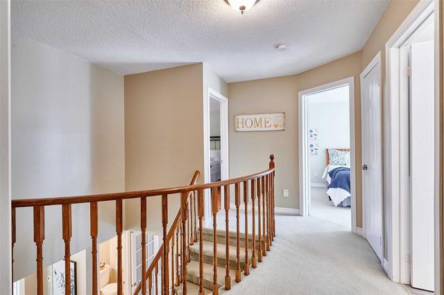 45 Cluett Dr, House detached with 3 bedrooms, 3 bathrooms and 4 parking in Ajax ON | Image 13