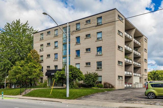 504 - 174 Herkimer Street, Condo with 2 bedrooms, 1 bathrooms and 1 parking in Hamilton ON | Image 2