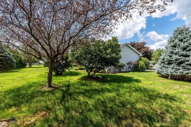 2 Rosemarie Blvd, House detached with 2 bedrooms, 1 bathrooms and 6 parking in Norfolk County ON | Image 27