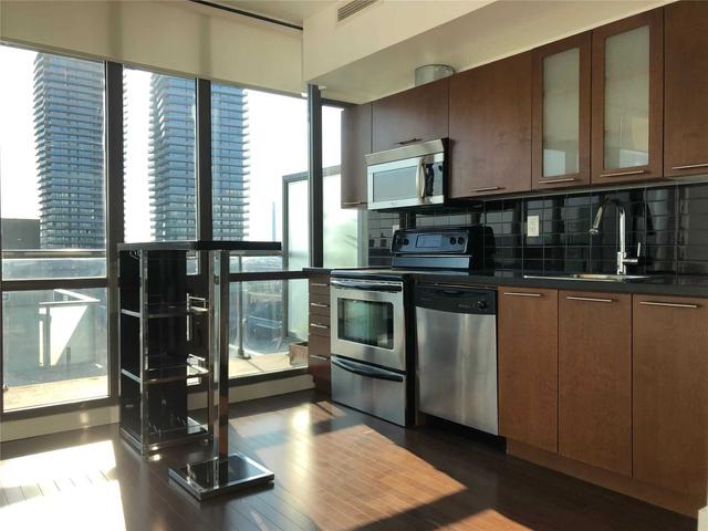 1003 - 33 Mill St, Condo with 1 bedrooms, 1 bathrooms and 0 parking in Toronto ON | Image 5