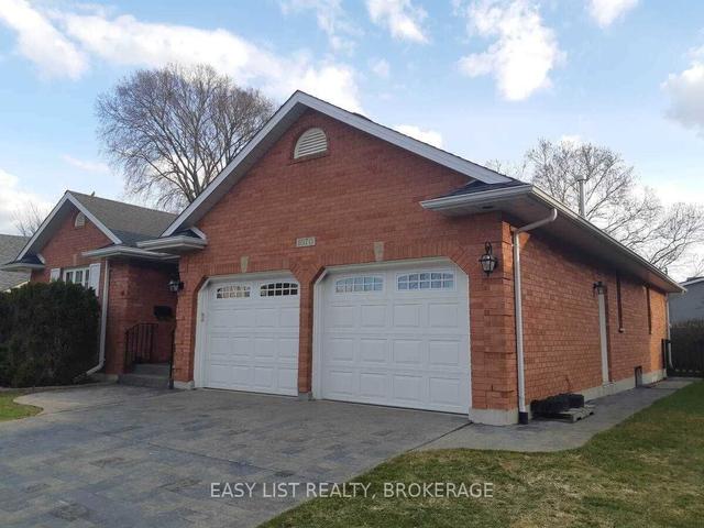 1070 Bernard Crt, House detached with 3 bedrooms, 3 bathrooms and 6 parking in Sarnia ON | Image 26