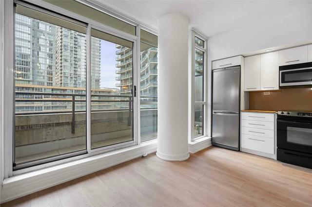 822 - 8 Telegram Mews, Condo with 2 bedrooms, 2 bathrooms and 1 parking in Toronto ON | Image 39