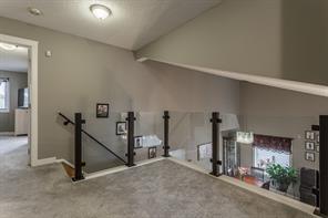 27 Sunrise Crescent Se, House detached with 3 bedrooms, 3 bathrooms and 4 parking in Calgary AB | Image 21