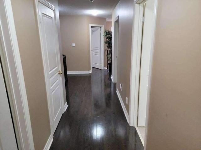 (upper) - 3240 Tacc Dr, House detached with 4 bedrooms, 3 bathrooms and 4 parking in Mississauga ON | Image 15