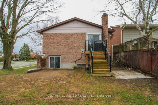 1597 Wedgewood Pl, House detached with 3 bedrooms, 2 bathrooms and 3 parking in Peterborough ON | Image 27