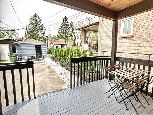 18 Thornton Ave, House detached with 3 bedrooms, 3 bathrooms and 1 parking in Toronto ON | Image 17
