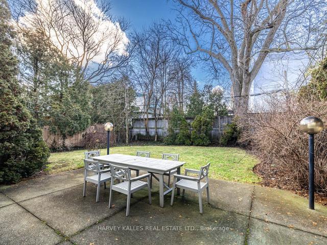 484 Russell Hill Rd, House detached with 7 bedrooms, 4 bathrooms and 8 parking in Toronto ON | Image 28